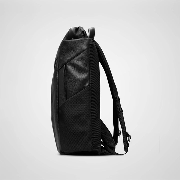 LEATHER ANTI-THEFT SPEED BACKPACK