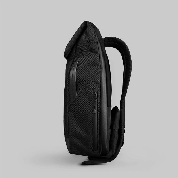 SL SPEED BACKPACK 23L - The Frenchie Co